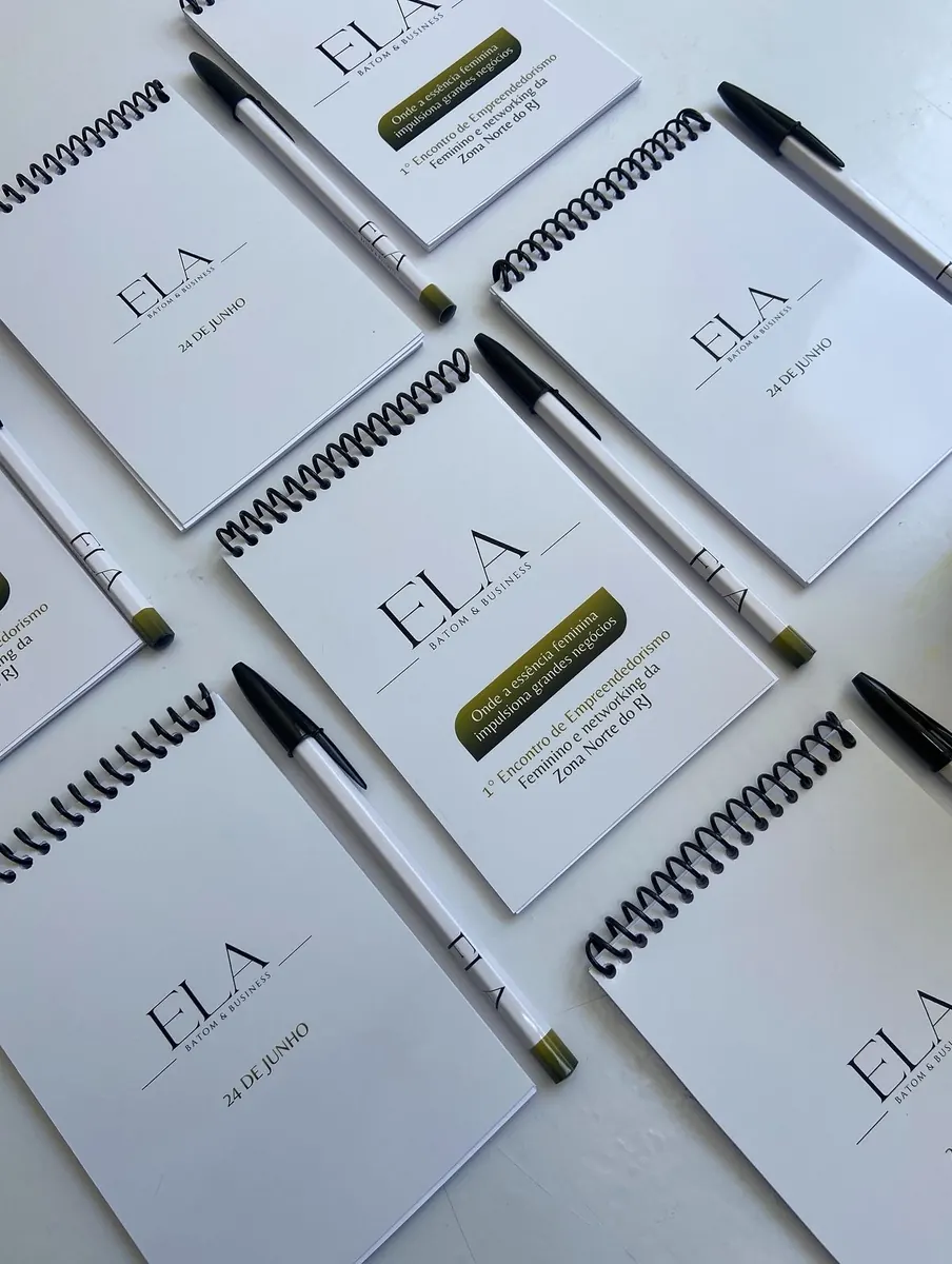 Carnets et stylos pour participants d'un forum d'affaires - Kora Branding, Kigali