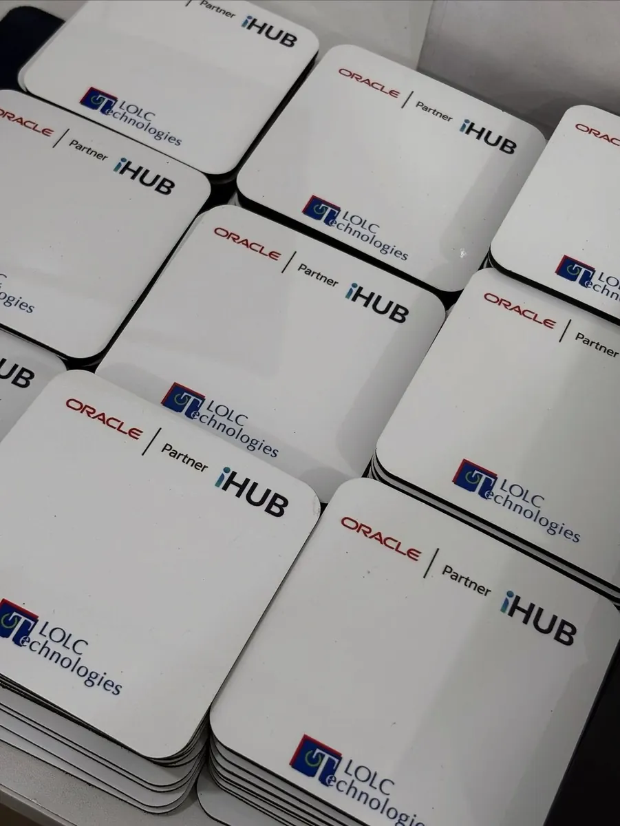 Carnets personnalisés pour un programme de partenaires technologiques - Kora Branding, Kigali